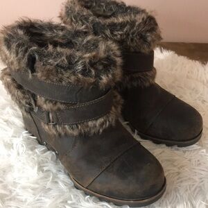 Sorel Leather Fur Boot